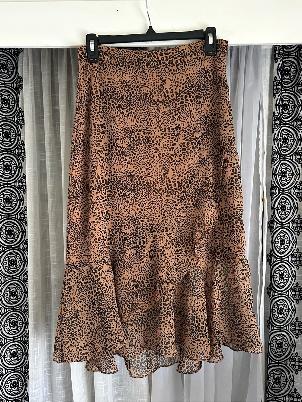 Leopard Print Ruffled Midi Skirt